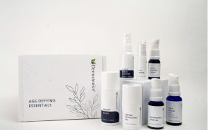 AGE-DEFYING ESSENTIALS PACK